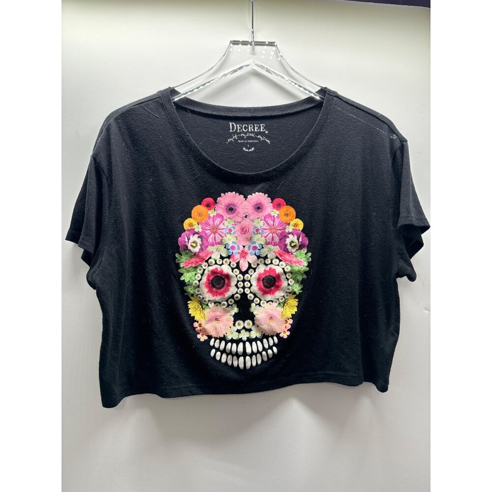 Woman’s L Floral Skull Graphic Cropped T-Shirt By Decree In Black